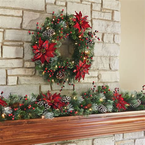 The Cordless Prelit Scottish Holiday Trim Wreath Hammacher Schlemmer