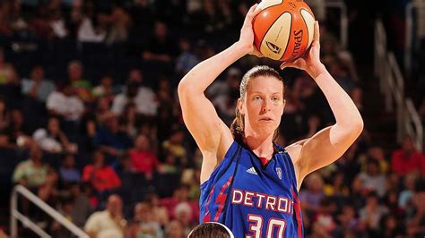 Quest For Perfection Helped Push Former Wnba Star Katie Smith To The