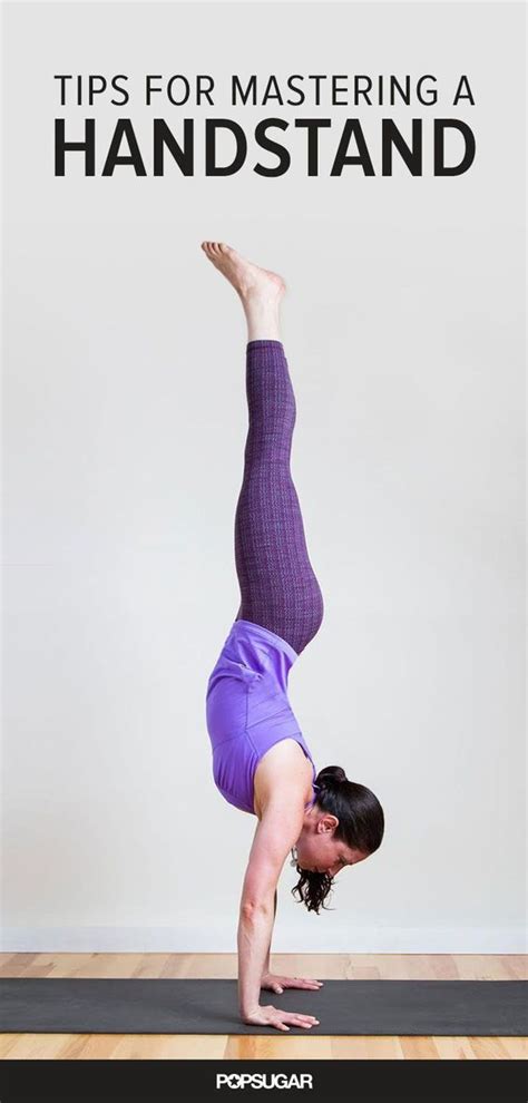 8 Moves To Help You Learn How To Do A Handstand Exercícios De Treino