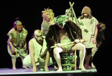 Eine auswahl der märchen auf deutsch ist unter dem titel trolle, wichtel, königskinder erschienen. Centre Presse : Irrésistible Peer Gynt