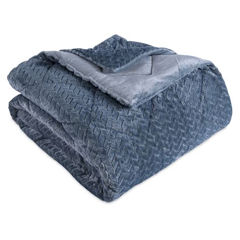 Berkshire Blanket Braided Velvetloft Comforter