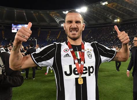 Leonardo bonucci is confident italy's old guard can use all of their experience to avoid being given the runaround by england's young frontline in the final and bonucci is not about to let anything distract focus from producing another masterclass alongside chiellini to help keep england quiet in front of a. Manchester United plotting move for Juventus star Leonardo ...