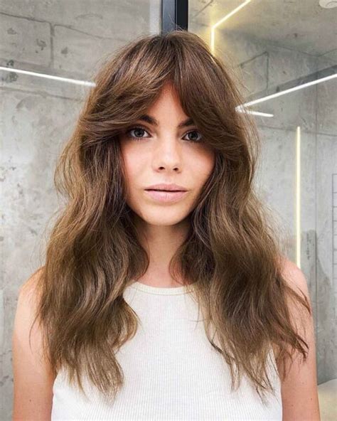 Face Framing Layered Hair With Curtain Bangs Hairstyle Ideas