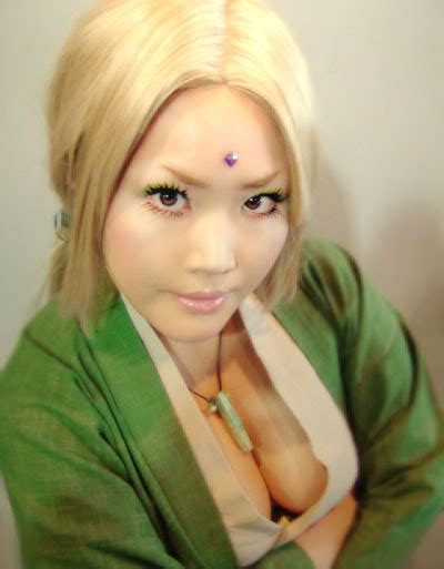 Tsunade Naruto Naruto Naruto Series Airbrushed Blonde Hair Breasts Cleavage Cosplay