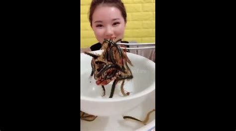 Woman Eats Live Centipedes In Henan China Buy Sell Or Upload Video