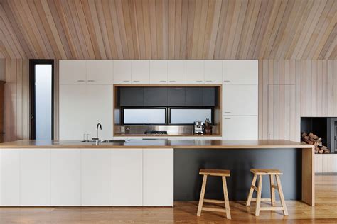 Vous offrir une expérience inégalable et authentique, qui vous accom. Residential Design Inspiration : Modern Wood Kitchen ...