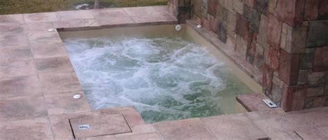 Adding a hot tub to a deck project requires creativity and close attention to structural details. Complete Instructions to Building Your Own Custom Hot Tub ...