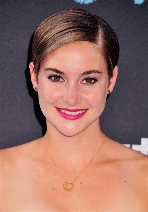 Shailene Woodley Side Parted Straight Haircut Styles Weekly