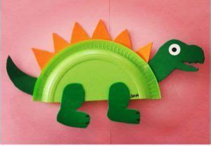 This stegosaurs dinosaur arts and craft is known to be a friendly veggie loving dino. Dinosaur craft idea for kids | Crafts and Worksheets for ...