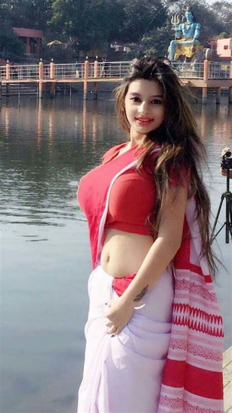 Pin On Sexy Indian Beauties