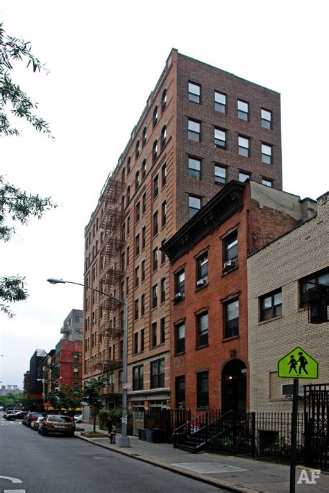 The Garfield Building 142 144 Henry St New York Ny 10002 Apartment