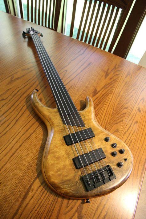 Beautiful Mtd Fretless Bass Guitar Guitar Custom Bass