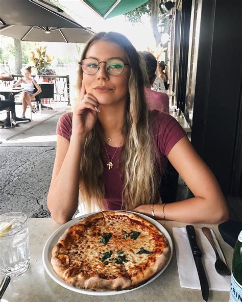33k likes 1 142 comments alex centomo alexcentomo on instagram “pizza with bae and