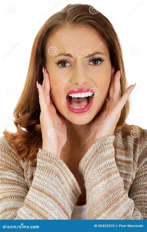 尖叫害怕的妇女 库存照片 图片 包括有 不快乐 惊吓 人们 表达式 变元 呼喊 心情 牙齿 55425310