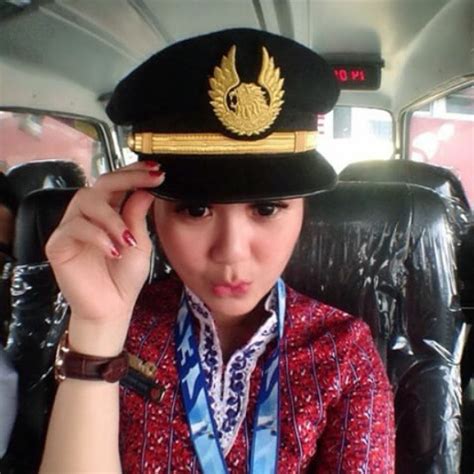 Pramugari Cantik Lion Air Instagram Pramugari Cantik Lion Air Mau