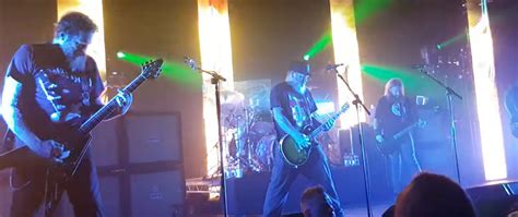 more footage of mastodon live with neurosis scott kelly available
