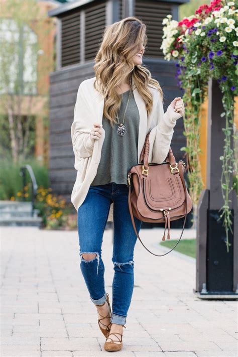 Cute Comfy And Casual Fall Outfit For Everyday Style
