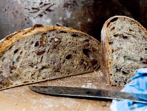 Bake Sourdough Walnut Bread With Lots Of Taste Sourdoughandolives