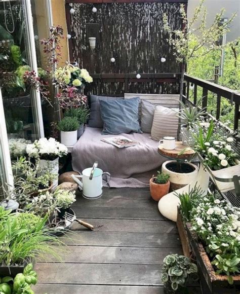15 Brilliant Small Balcony Garden Ideas Will Inspiring You