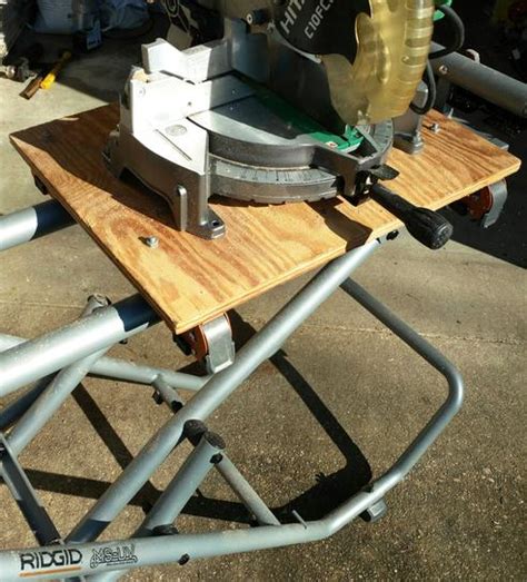 Ridgid Universal Mobile Miter Saw Stand With Mounting Braces Ac9946 At