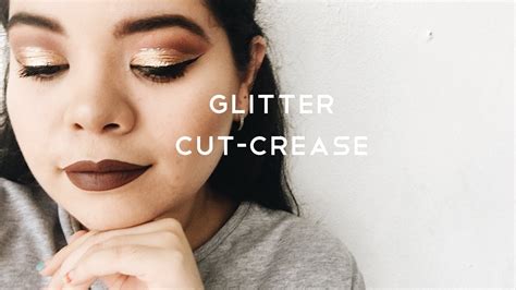 Gold Coppery Glitter Cut Crease A Cinematic Look Youtube