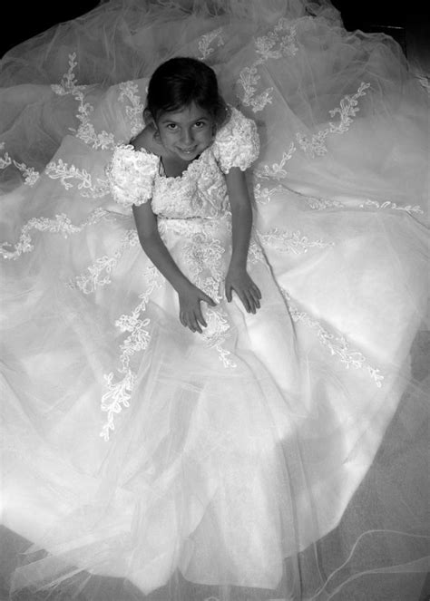 Https://tommynaija.com/wedding/daughter In Mom S Wedding Dress