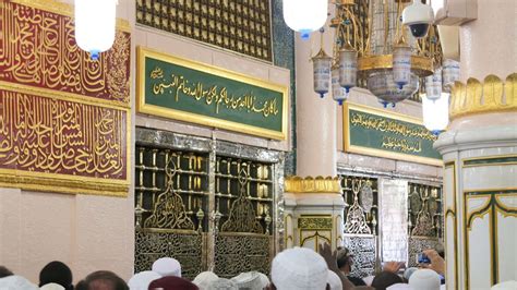 Mistakes In Visiting The Prophets Mosque And Tomb IslamOnline
