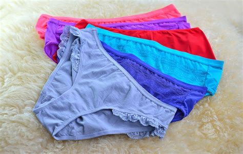 These High Tech Panties Teach Your Vag How To Do Kegels Correctly