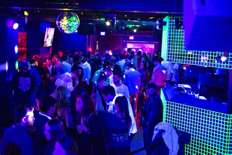 nightclubs of dupont circle tour and nightlife experience things to do dc things to do dc