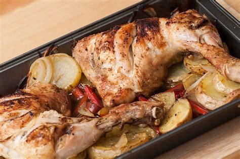 17 recetas de muslos de pollo fáciles. 10 RECETAS DE MUSLOS DE POLLO: al horno, estofados ...