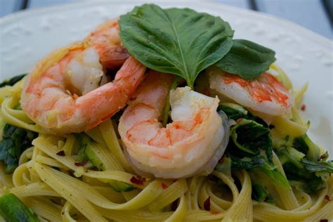 Green Pasta With Shrimp