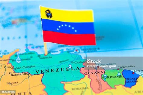 지도 및 플랙 Of 생피에르앤드미클롱 베네수엘라에 대한 스톡 사진 및 기타 이미지 베네수엘라 지도 베네수엘라 국기