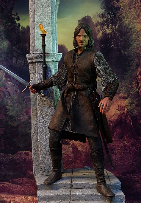Review And Photos Of Aragorn Lord Of The Rings Deluxe Sixth Scale