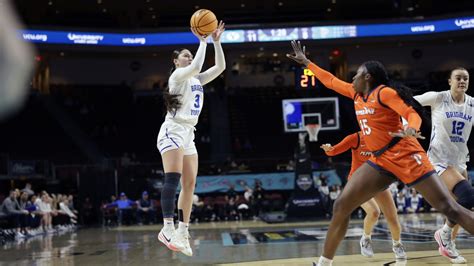Byu Women S Basketball Outslugs Pepperdine Advances To Wcc