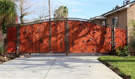 Despite the model being old and outdated wrought iron gates compliment hardwood, concrete, and other fencing and building materials at your home. JRC Wrought Iron - Photos of Custom Iron Gates with ...