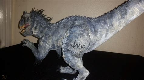 Jurassic World Park Movie Indominus I Rex D Rex Custom Art Figure Dino