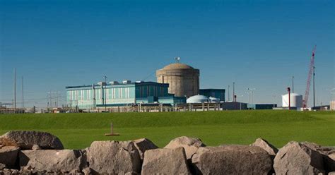 Columbia Nuclear Plant Shut Down After Leak