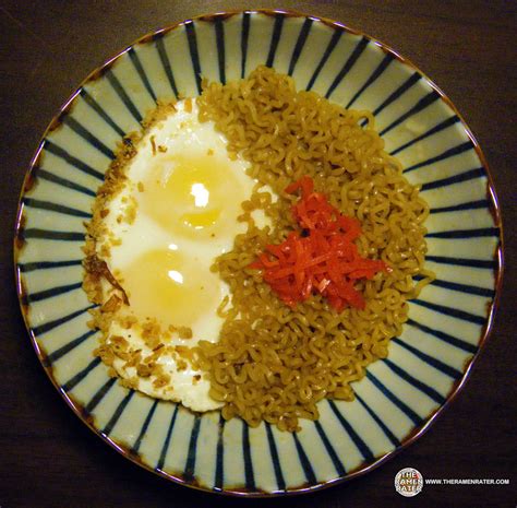 Do you have to stir pancit around the pan? #547: Lucky Me! Instant Pancit Canton (Chow Mein) Sweet ...
