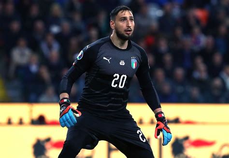 Country house donnarumma, prignano cilento: UDINE, ITALY - MARCH 23: Gianluigi Donnarumma of Italy in ...