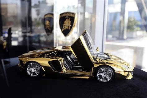 Lamborghini Made From Gold Worlds Most Expensive Model Car On Display