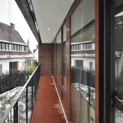 Großzügiger Balkon Lecke Architekten Moderner Balkon Veranda
