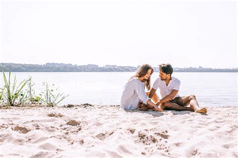 how to strengthen your relationship 13 tips for getting closer