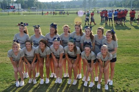 2012 2013 Footballcompetition Pictures Hhs Cheerleading