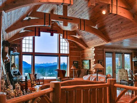 The montana cabin 18x24 is consistently one of our most popular cabins, being affordably priced, roomy and proportioned just right. Whitefish, Montana | Vigas expuestas, Vigas, Decoración de ...