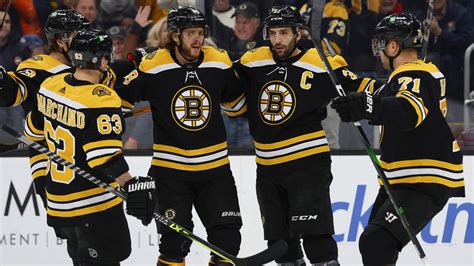 Best Team In Nhl History Bruins Could Join Conversation Yahoo Sports