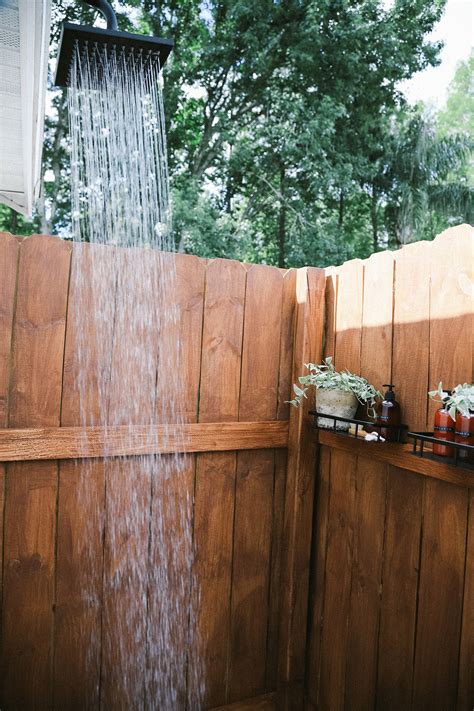 32 Beautiful Easy Diy Outdoor Shower Ideas A Piece Of Rainbow Vlr Eng Br