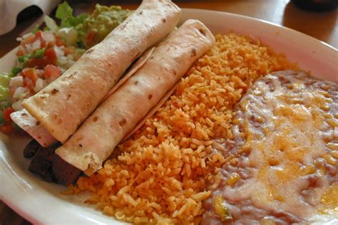 El chico caf is a restaurant chain that specializes in mexican cuisine. 53 Reasons You Should Live In Texas - Estately Blog