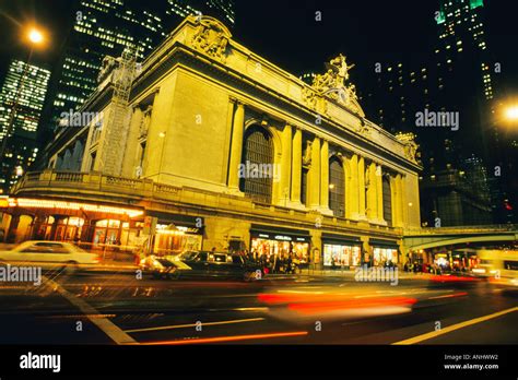 Grand Central Station Exterior 42nd Street Hi Res Stock Photography And