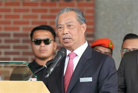 The incoming malaysian minister of home affairs is muhyiddin yassin, announced by the prime minister's office on 12 may 2018. Malaysian citizenship applicants should not be delayed for ...