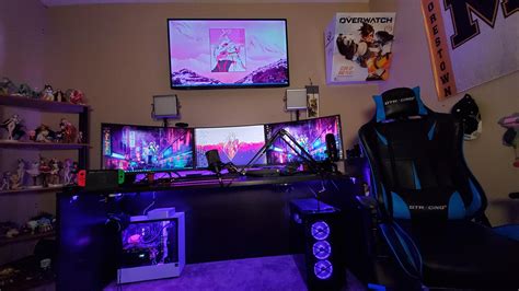 Weeb Setup As Such All Pictures Are Sfw